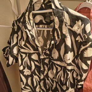 Black and White Floral Button Up